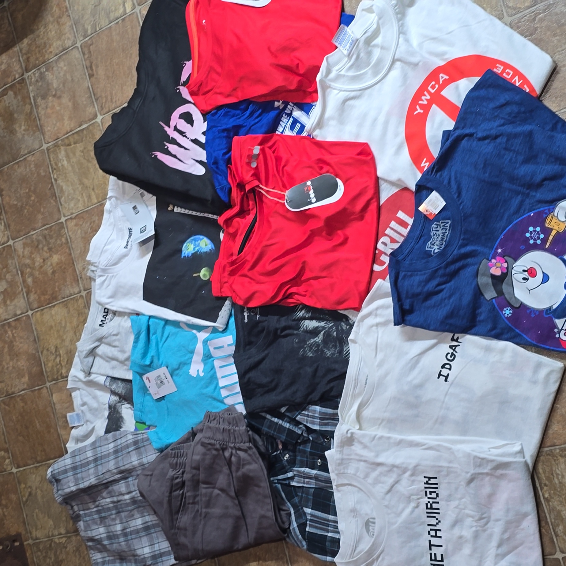 Large Bundle 13 New 4used